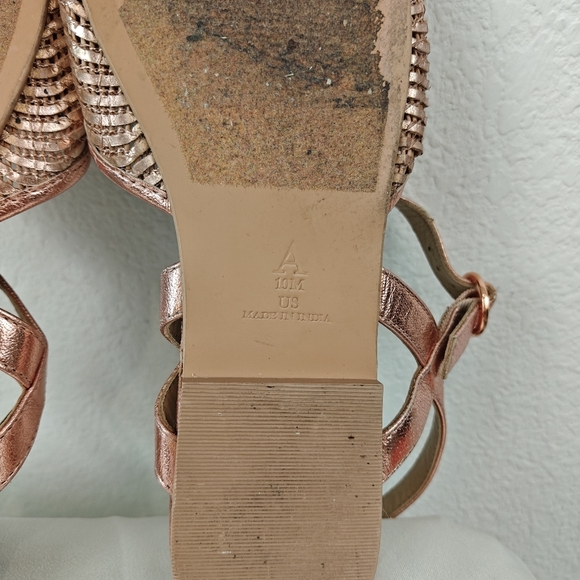 Pilcro Anthropologie Rose Gold Metallic Woven Leather Buckle Flats Size 10 - Picture 11 of 11